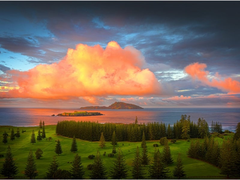 Norfolk Island Travel Centre First Light On Nepean