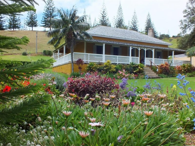 No. 10 Quality Row Garden