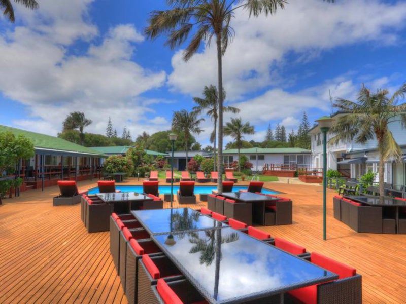 Paradise Resort Hotel Norfolk Island Pool 1