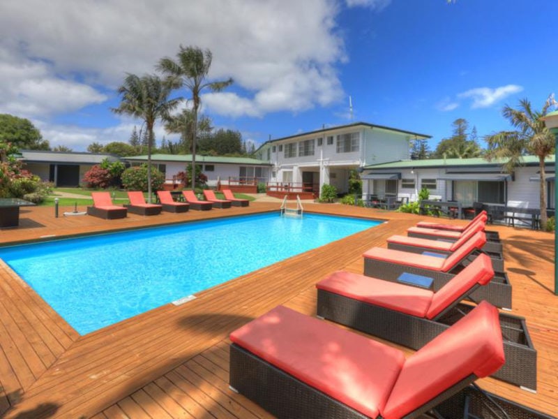 Paradise Resort Hotel Norfolk Island Pool 2