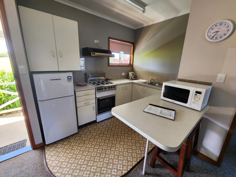 The Crest Apartments Hot Deal Norfolk Island Travel Centre