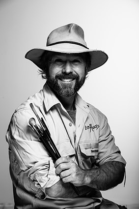 Leon Holmes Lighter LR