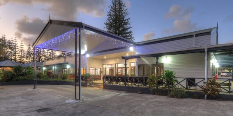 Paradise Hotel & Resort